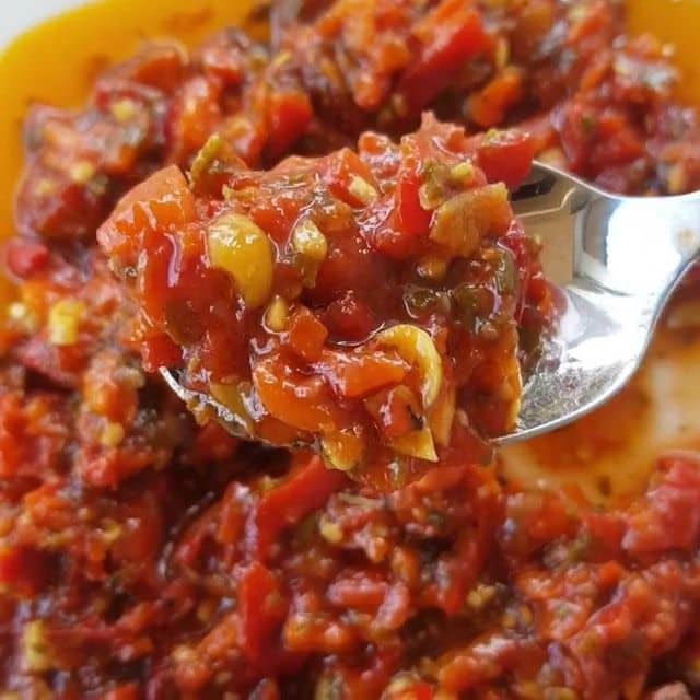 فروش ترشی گوجه