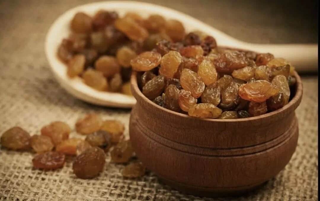 تصویر 1 از قیمت خرید کشمش تیزابی با فروش عمده