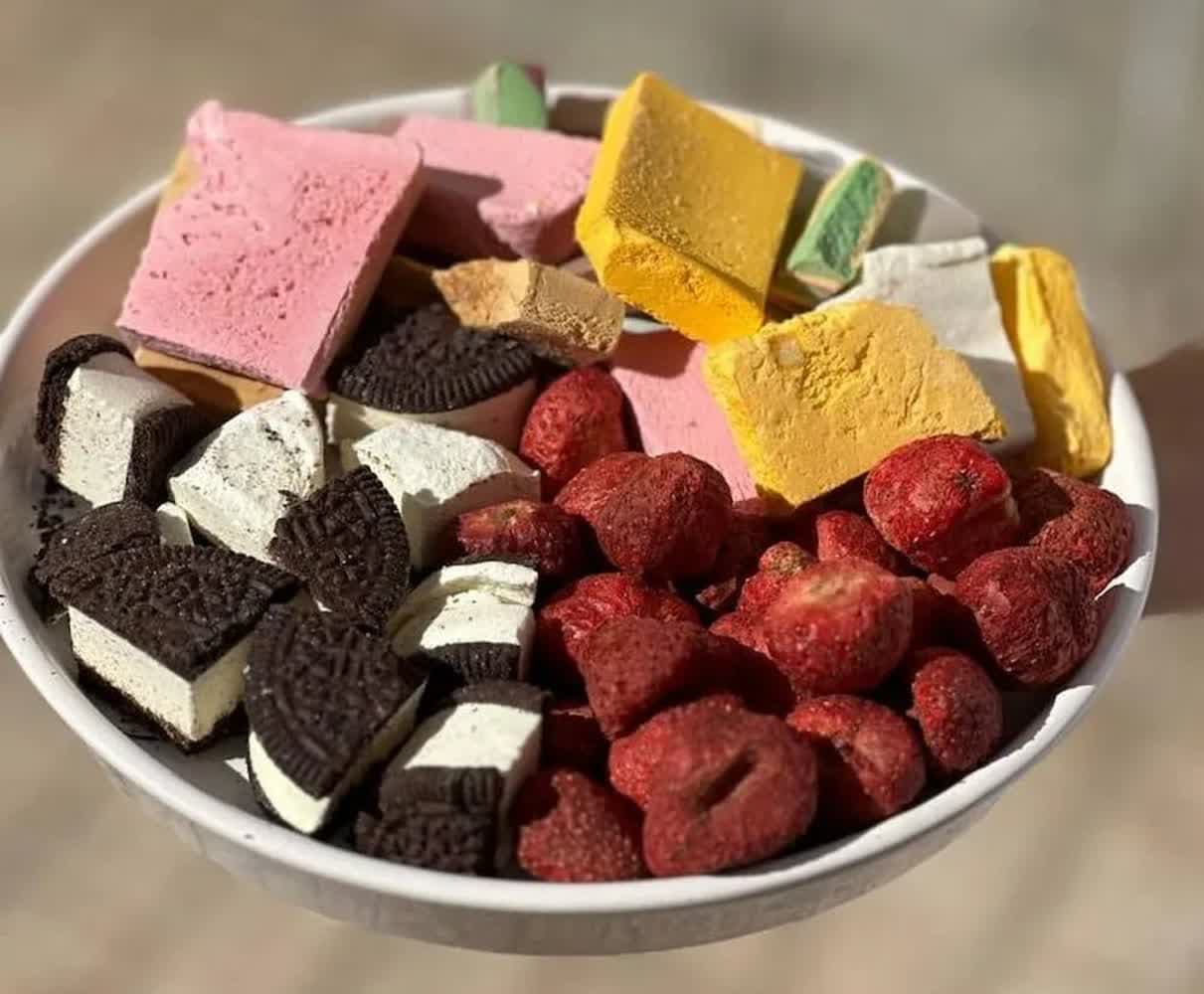 تصویر 1 از فروش فله بستنی خشک مخلوط + قیمت مناسب