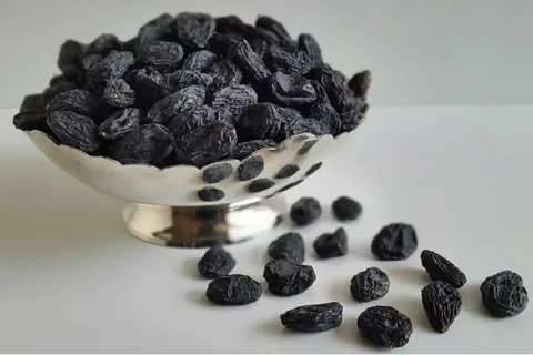 تصویر 4 از خرید و قیمت کشمش سیاه هسته دار + فروش عمده