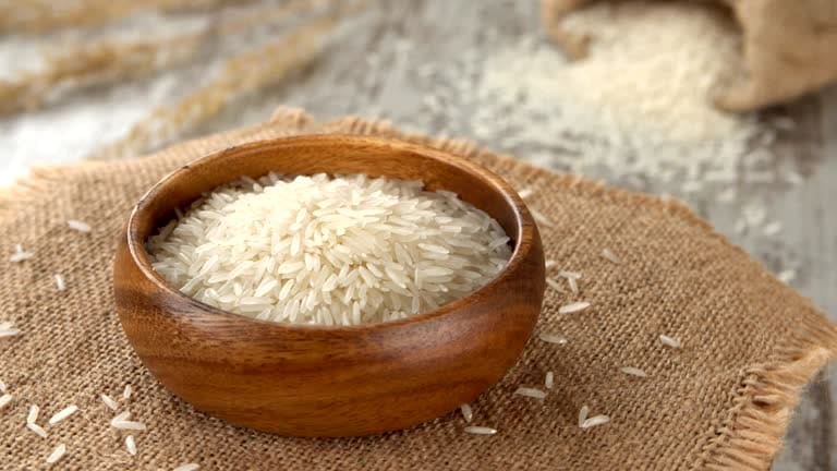 تصویر 3 از قیمت خرید برنج هاشمی اعلاء + فروش ویژه