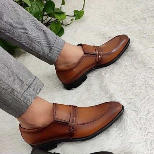 تصویر 2 از کفش مردانه خاص + مناسب استایل روزانه