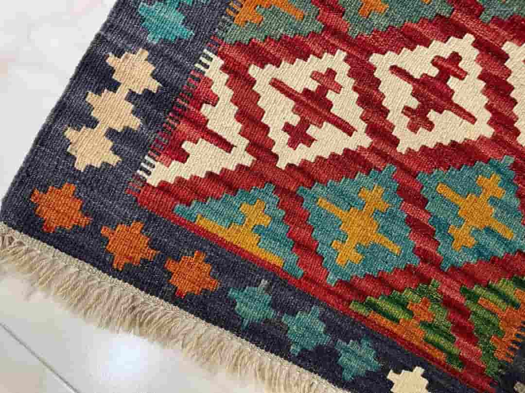 تصویر 2 از قیمت گلیم دستباف دورو سنتی + خرید باور نکردنی