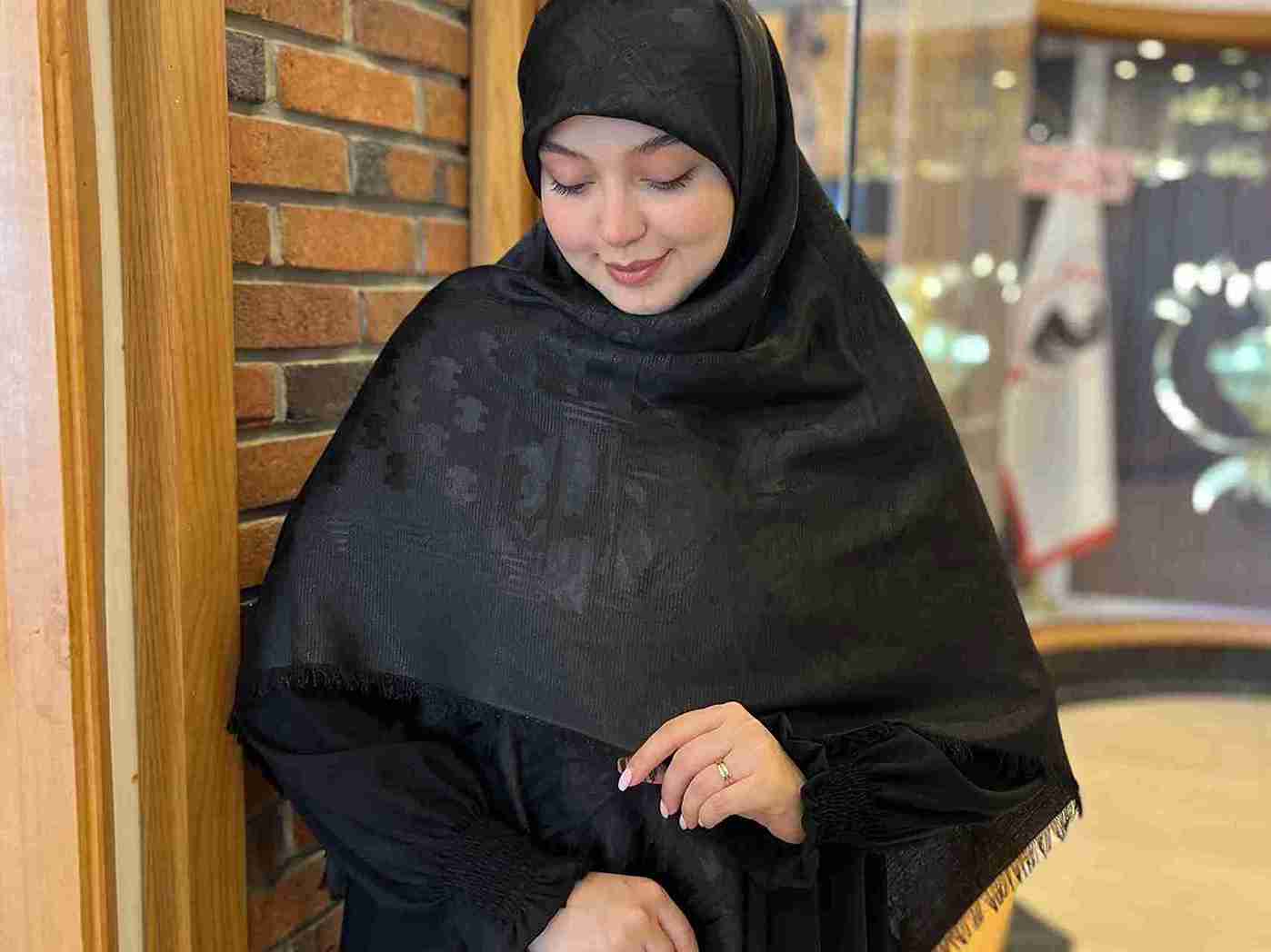 تصویر 3 از خرید عمده جدیدترین روسری نخ ابریشم لمه دار + شرایط ویژه