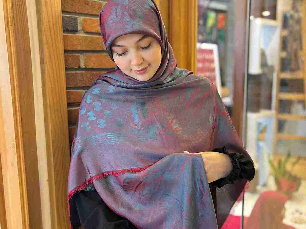 تصویر 4 از خرید و قیمت روسری نخ ابریشم ژاکارد + فروش عمده