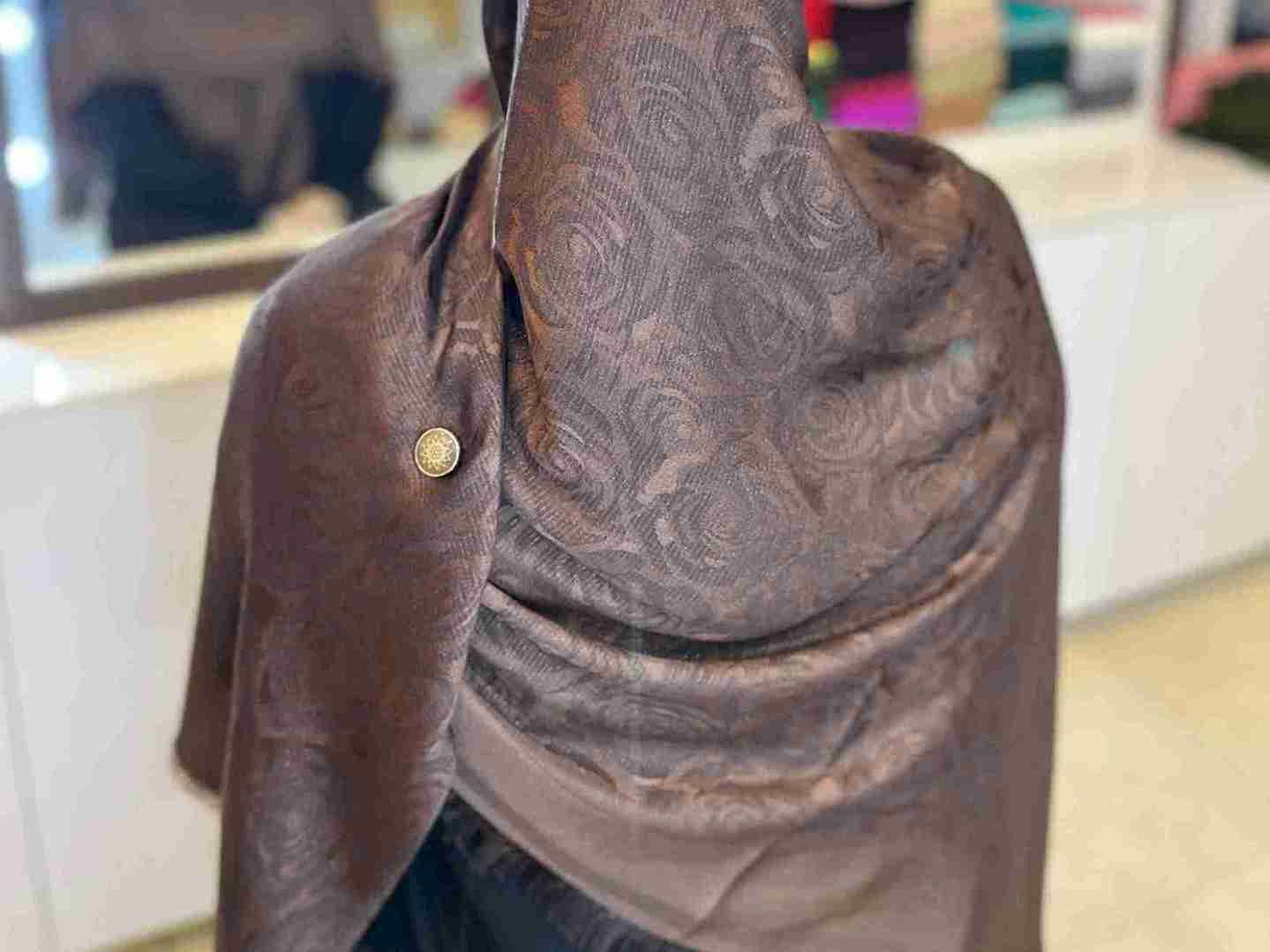 تصویر 1 از خرید و قیمت روسری نخ ابریشم ژاکارد + فروش عمده