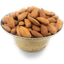 فروش بادام نیمه سنگی