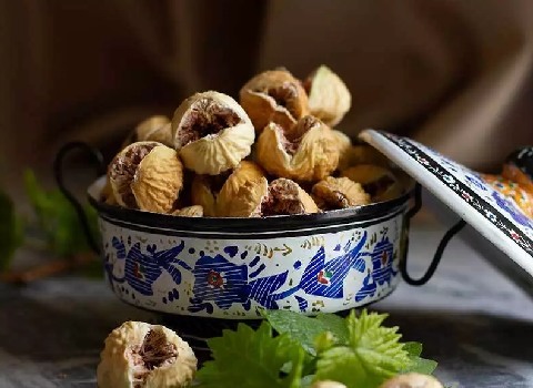 تصویر 4 از قیمت خرید انجیر خشک پرک ارگانیک تازه + فروش ویژه