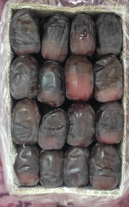 تصویر 4 از قیمت خرما مضافتی جیرفت درجه یک بسته بندی عالی صادرات به کشور عراق