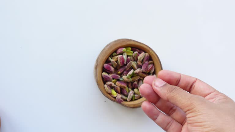 تصویر 5 از قیمت عمده مغز پسته با کیفیت