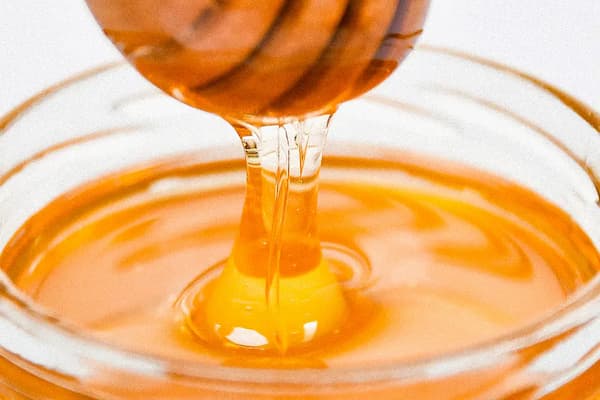 تصویر 2 از قیمت خرید عسل گون اصل با فروش عمده