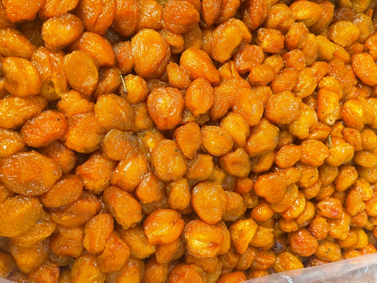 تصویر 1 از فروش آلو حسنی با قیمت استثنایی + آلو مرغوب