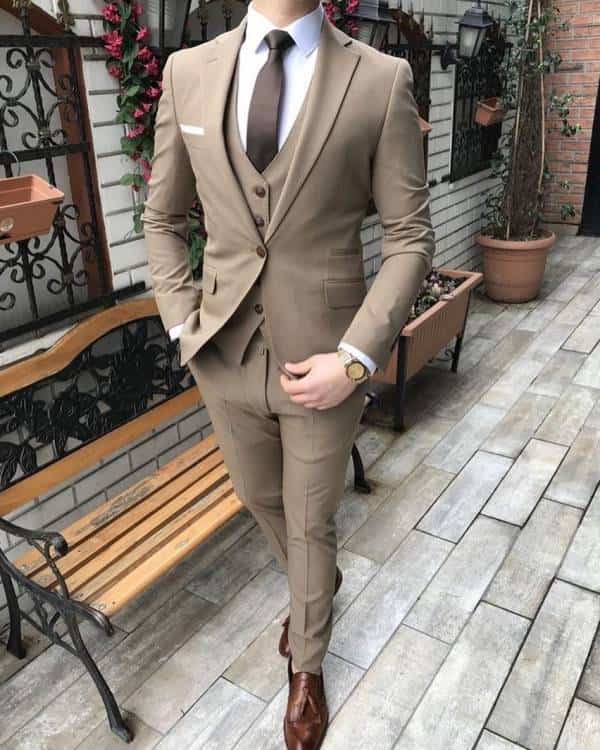 خرید و فروش کت و شلوار نسکافه ای  با شرایط فوق العاده