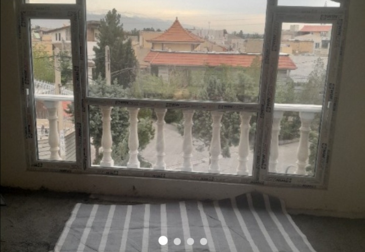 تصویر 1 از فروش فریم پلاس شامپاینی با تخفیفات ویژه