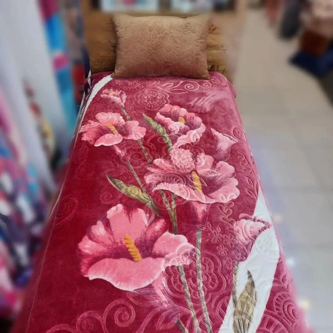 تصویر 1 از خرید مستقیم از کارخانه عمده و ضمانت اصل + زمرد یک نفره گل دار و تک رنگ
