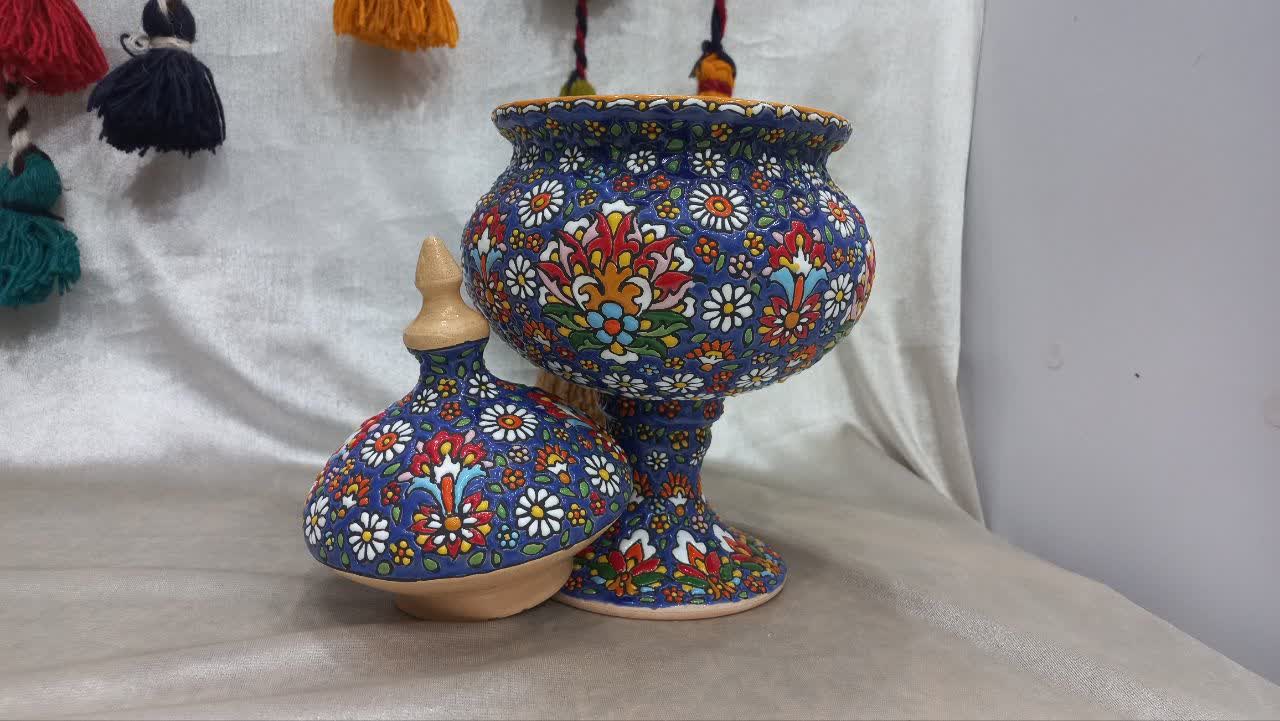 تصویر 1 از فروش شکلات خوری میناکاری روی سفال با درب و پایه