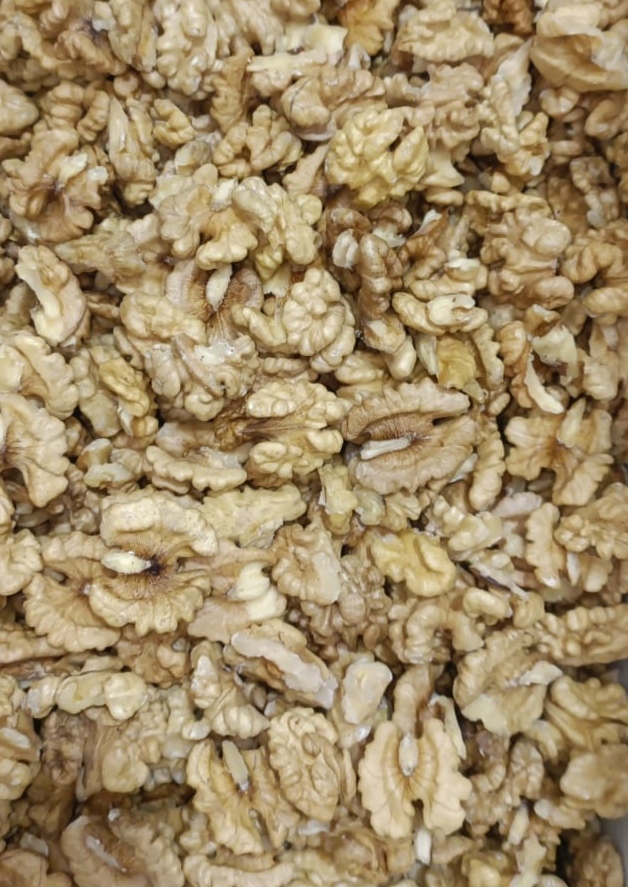 تصویر 5 از فروش و قیمت عمده مغز گردو دندانه دار اعلاء آذربایجان مستقیم از کشاورز + با قیمت مناسب