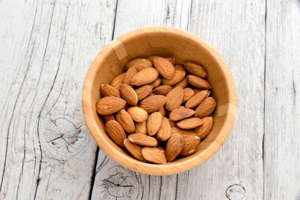 تصویر 1 از قیمت مغز بادام سنگی + خرید باور نکردنی