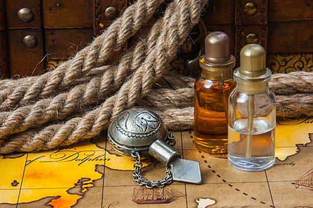 تصویر 4 از فروش اسانس عطر ناتیکا وویاژ + قیمت خرید به صرفه