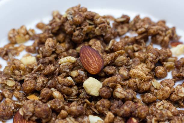 تصویر 4 از قیمت گرانولا کینوآ کارامل بادام + خرید باور نکردنی