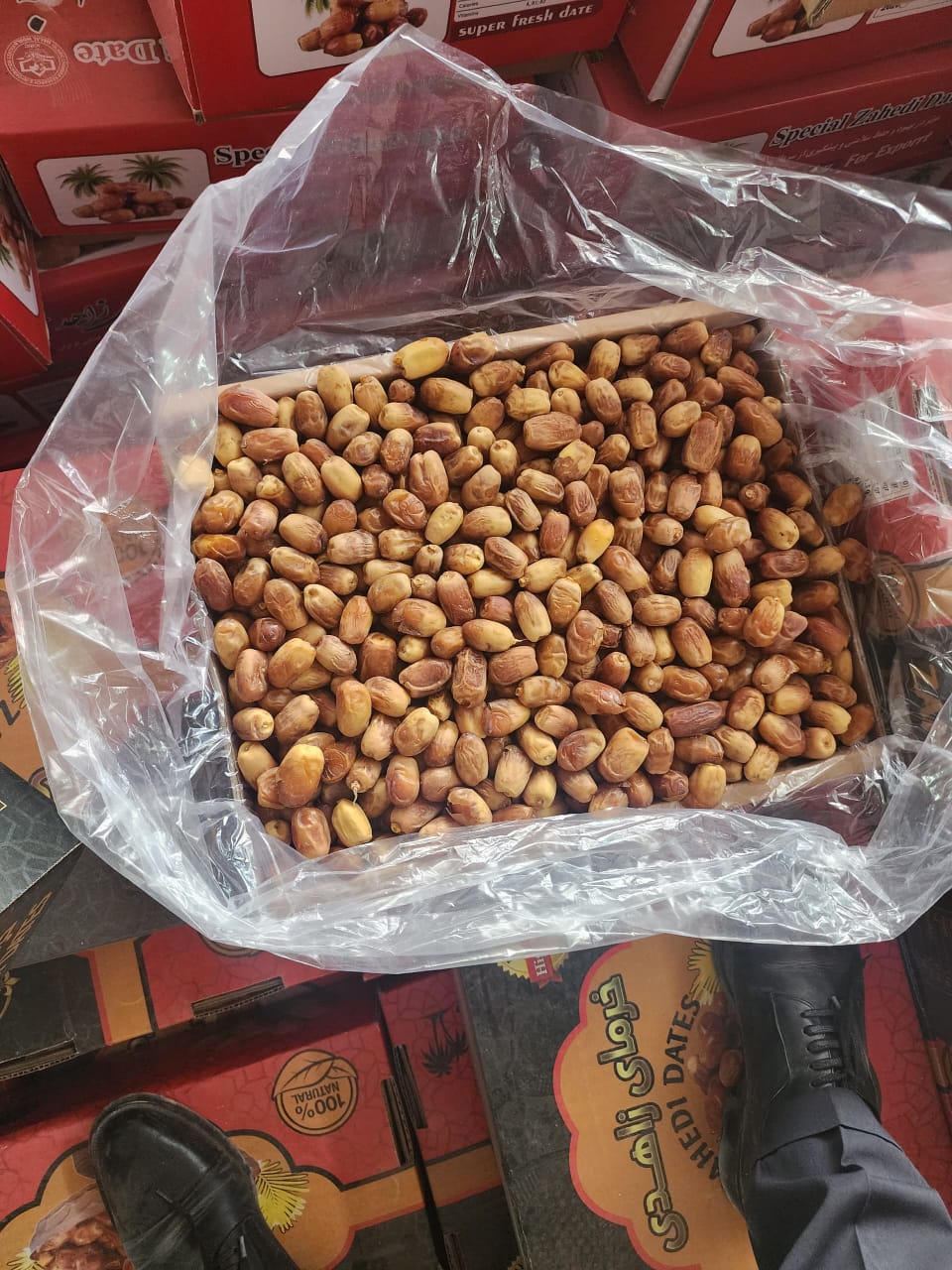 تصویر 5 از قیمت خرما زاهدی قصب بوشهر بهترین کیفیت داخلی صادراتی