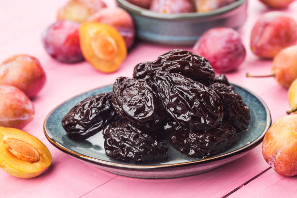 تصویر 1 از خرید و قیمت آلوبخارا خشک سیاه آفتابی + فروش عمده
