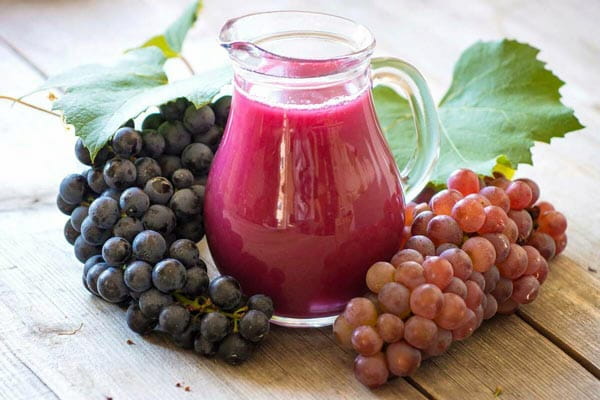 تصویر 1 از قیمت خرید آب انگور قرمز + فروش ویژه