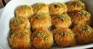 خرید باقلوا رشته ای