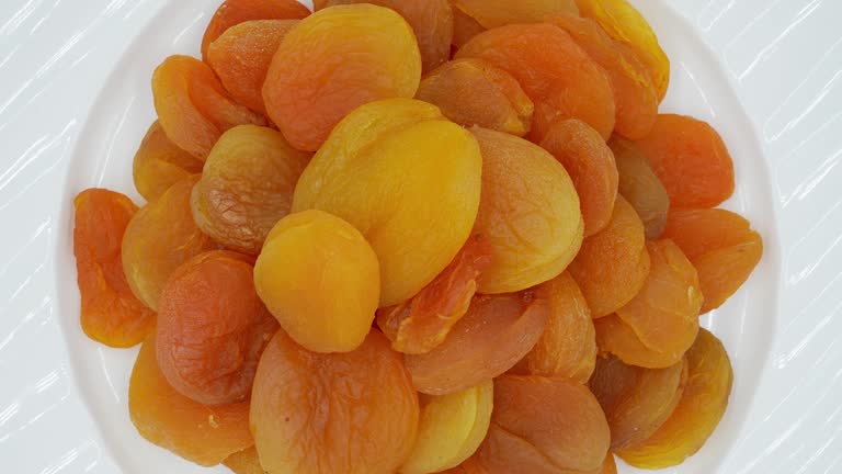 تصویر 3 از فروش قیسی زردآلو خشک
