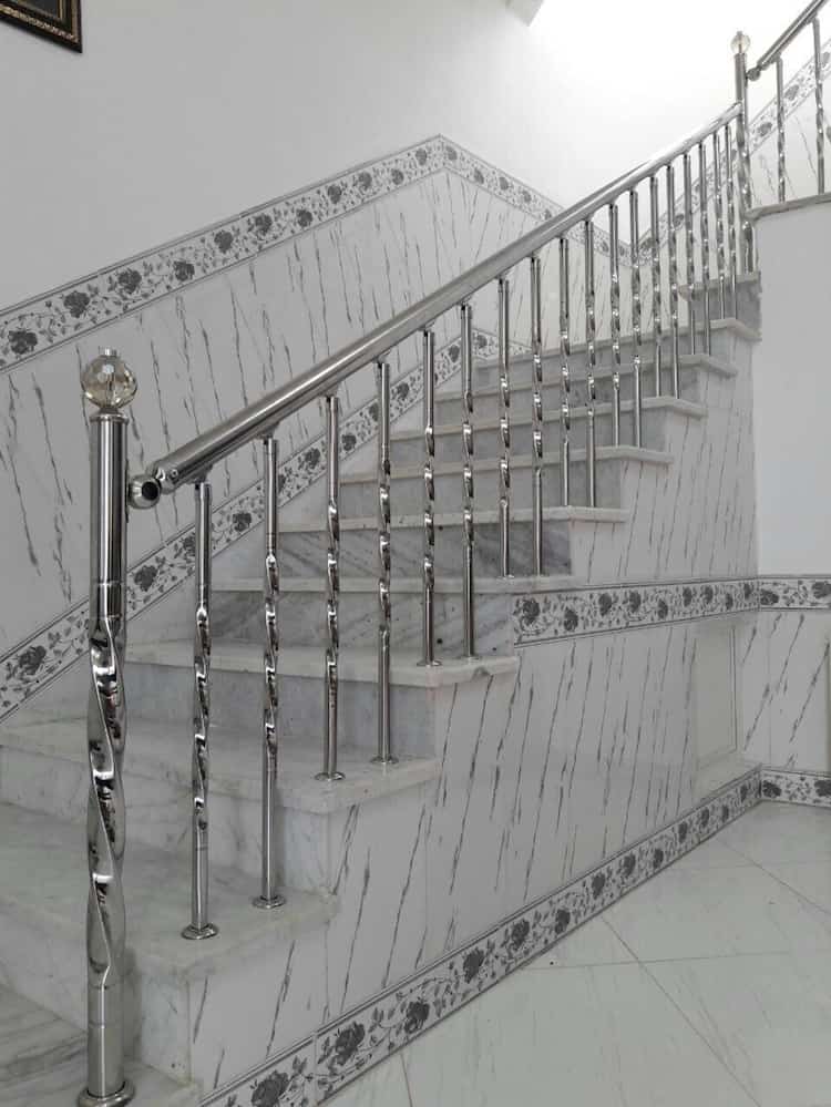 تصویر 1 از نرده استیل راه پله مدرن با طراحی لوکس