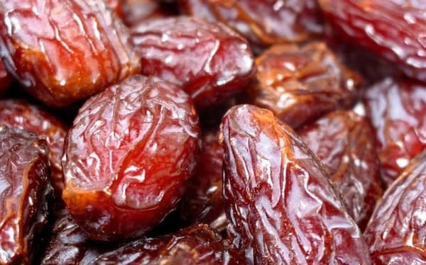 تصویر 3 از خرما عسلی طبس طلایی و نرم با طعم به یاد ماندنی