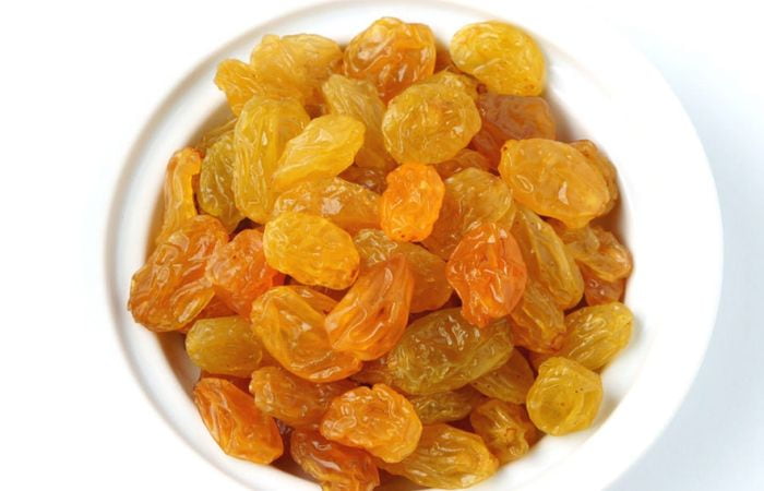 تصویر 3 از کشمش پلویی درجه یک سرشار از ویتامین و انرژی طبیعی