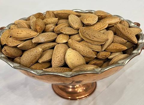تصویر 5 از بادام درختی ریز با پوست طعم شیرین و تازه