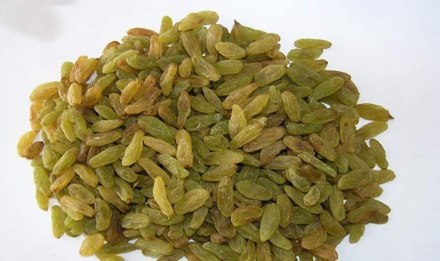 تصویر 2 از کشمش سبز بدون هسته خانگی پاک شده