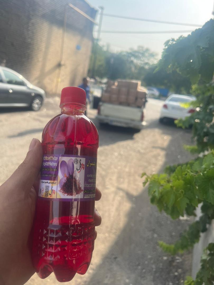 تصویر 3 از قیمت بهترین عصاره زعفران سرخ گل در تهران