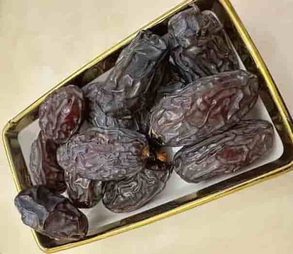تصویر 4 از خرما استعمران درجه یک مناسب پذیرایی