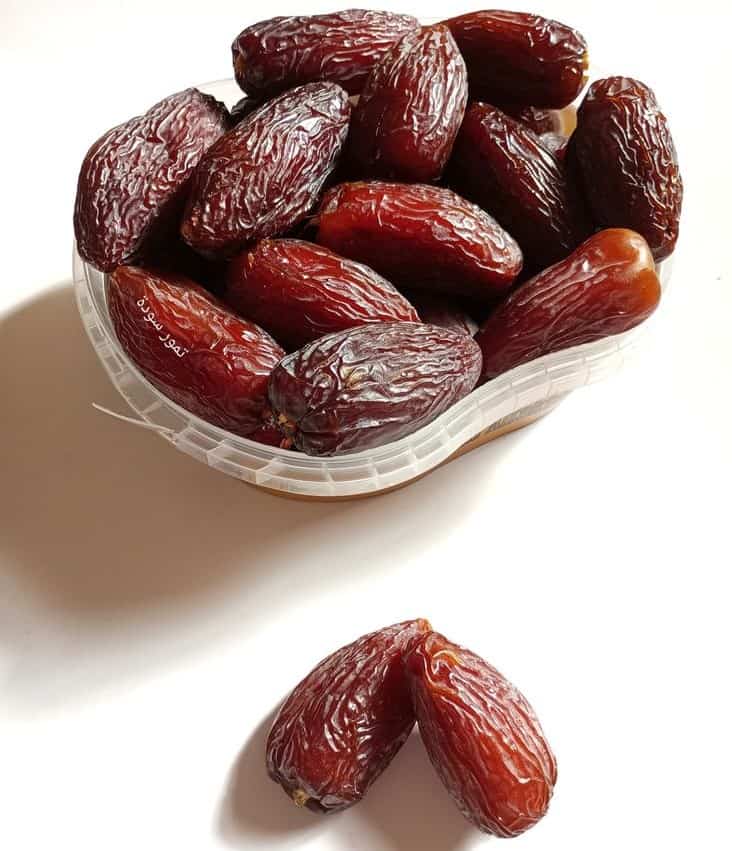 تصویر 3 از خرما پیارم مرغوب انتخابی مطمئن
