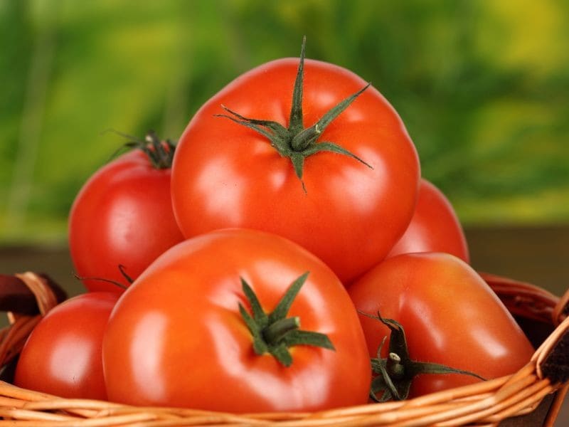 تصویر 2 از گوجه فرنگی ارگانیک قرمز ریز طبیعی آبدار مناسب رژیم غذایی