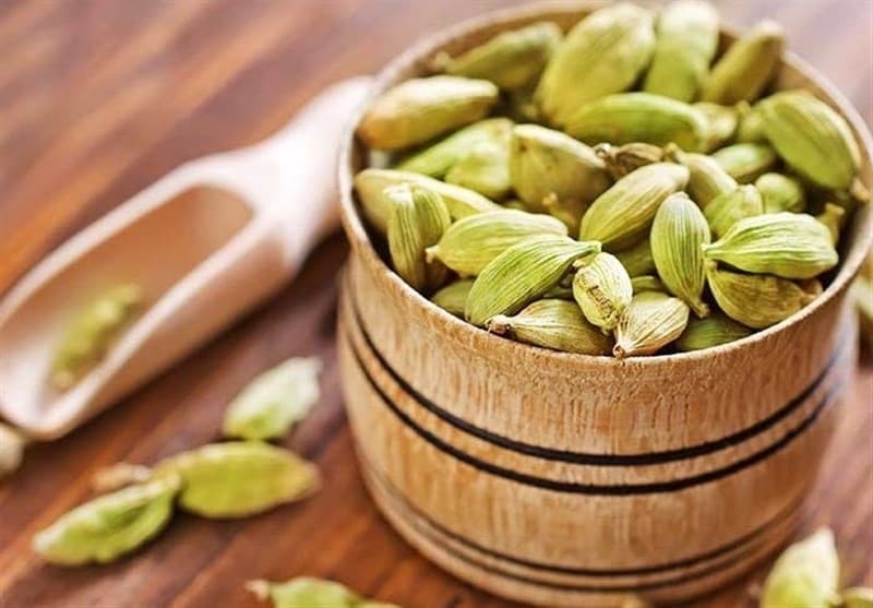 تصویر 2 از هل سبز تازه با عطر قوی و طبیعی
