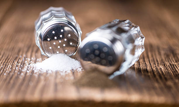 نمک خوراکی بهترین انتخاب برای طعم خالص
