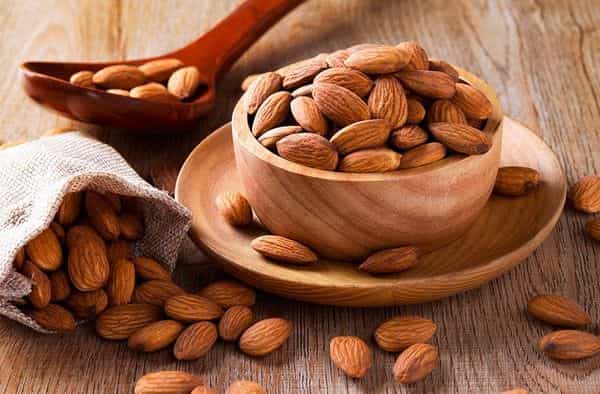 تصویر 4 از بادام آذرشهر ممتاز و خوش‌ طعم طبیعی