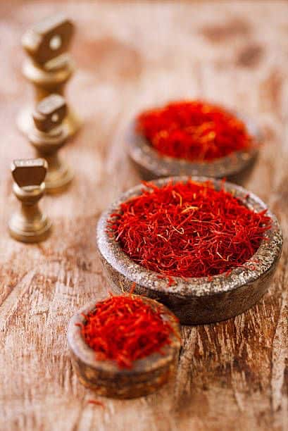 زعفران اعلا مناسب دمنوش و نوشیدنی