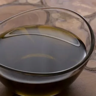 تصویر 4 از روغن زیتون سبز با کیفیت ویژه