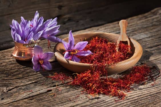 تصویر 4 از زعفران اعلا صادراتی با بسته بندی لوکس