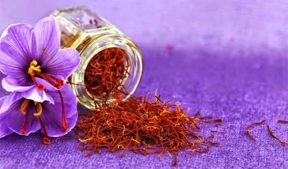 تصویر 3 از زعفران اعلا صادراتی با بسته بندی لوکس