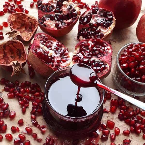 تصویر 1 از رب انار پاوه شیشه ای ملس بسته بندی خانگی