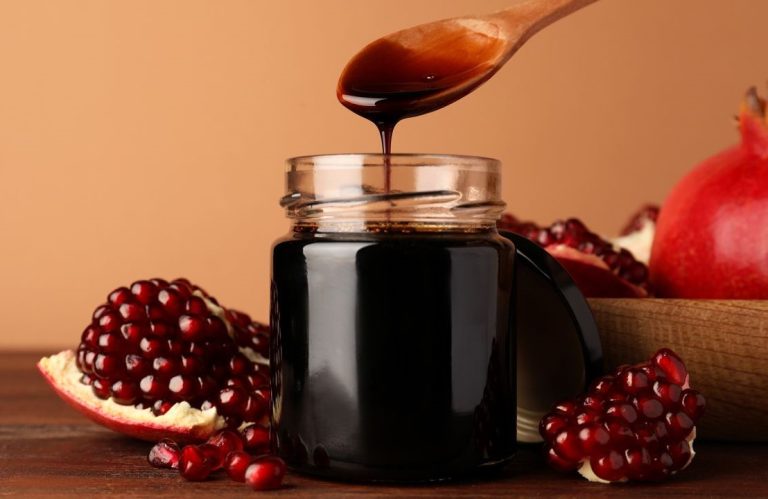 تصویر 5 از رب انار سفت ملس خانگی گیلان شیشه ای