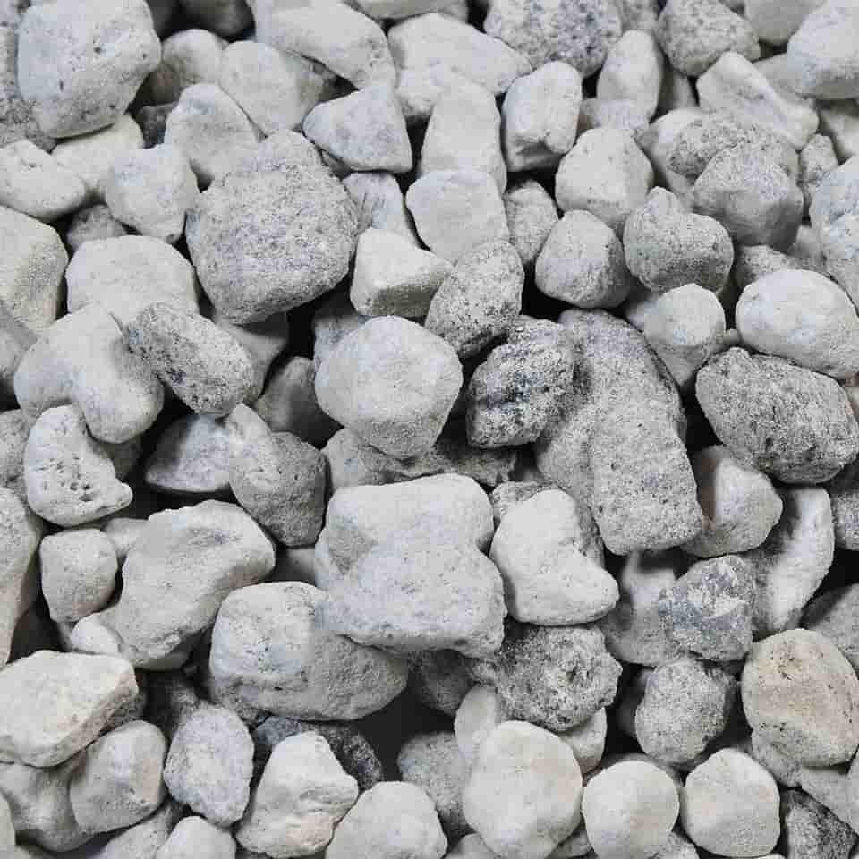 تصویر 3 از پوکه معدنی سفید استاندارد در ابعاد مختلف