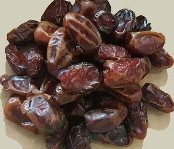 تصویر 2 از خرما عسلی کبکاب میان وعده ای سالم و خوشمزه