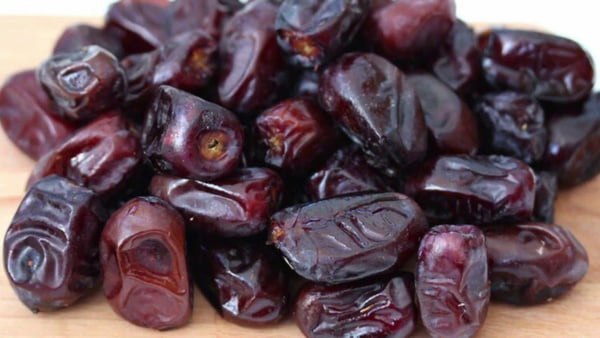 خرما عسلی کبکاب میان وعده ای سالم و خوشمزه